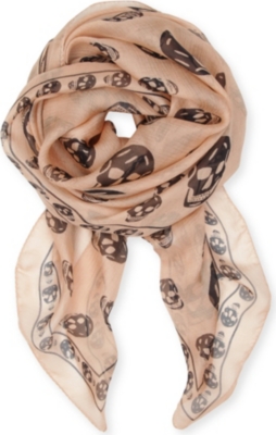 ALEXANDER MCQUEEN Silk skull scarf