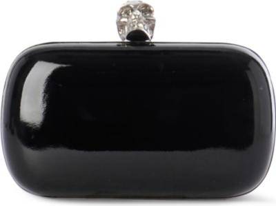 ALEXANDER MCQUEEN Classic Skull patent clutch