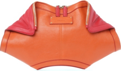 ALEXANDER MCQUEEN De Manta leather clutch (Orange/shiny red