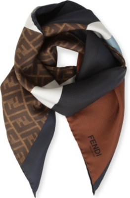 FENDI Block logo scarf