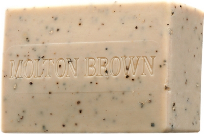 MOLTON BROWN Re-charge Black Pepper body scrub bar 250g