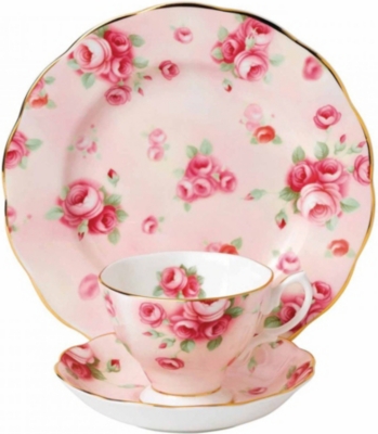 ROYAL ALBERT: 100 years rose blush 3-piece tea set (1980's)