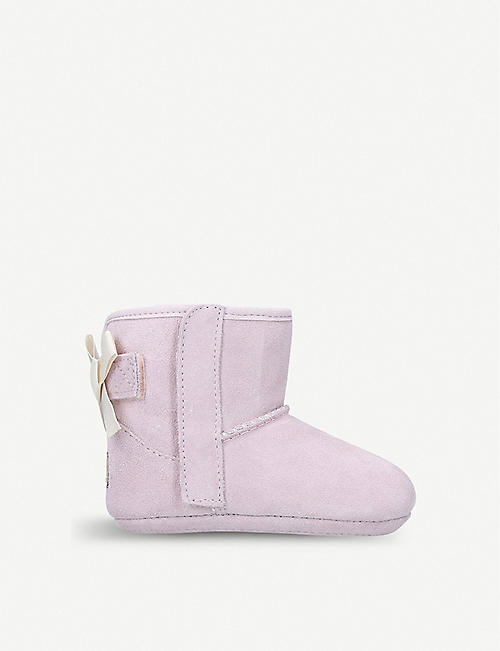 UGG: Jesse bow suede boots II and beanie set