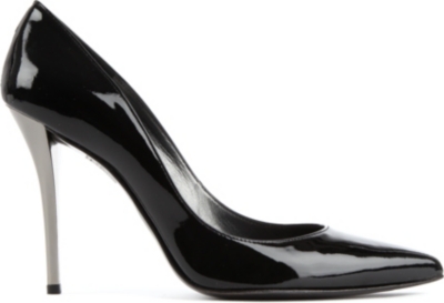 STUART WEITZMAN Naughty patent leather courts