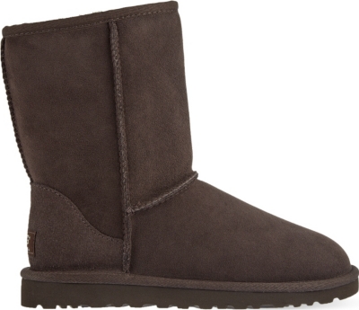 UGG Classic Short sheepskin boots