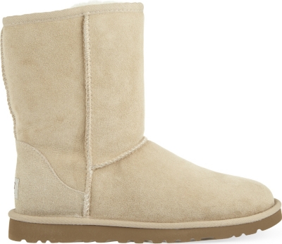 UGG Classic Short sheepskin boots