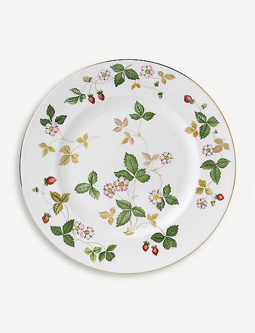 WEDGWOOD: Wild Strawberry bone china plate 27cm