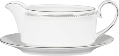 VERA WANG @ WEDGWOOD Grosgrain sauceboat