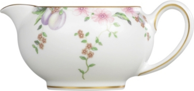 WEDGWOOD Sweet Plum large cream jug