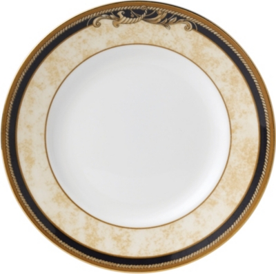 WEDGWOOD Cornucopia bread and butter plate