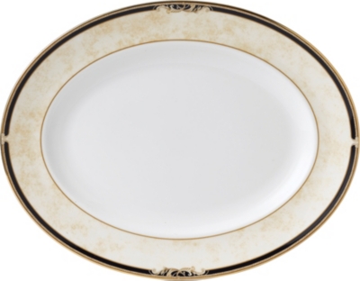 WEDGWOOD Cornucopia oval dish 35.5cm