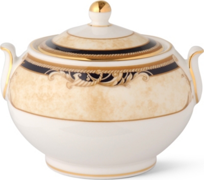 WEDGWOOD Cornucopia sugar box