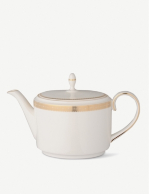 VERA WANG @ WEDGWOOD Lace Gold teapot