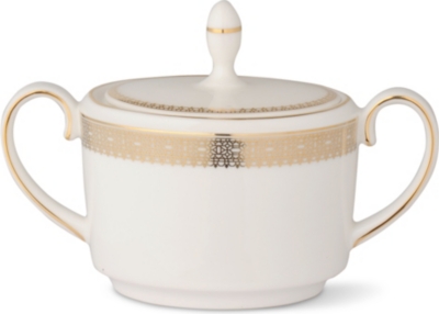 VERA WANG @ WEDGWOOD Lace Gold sugar box