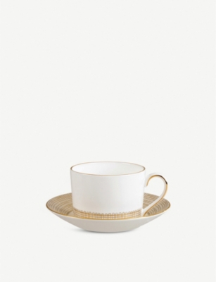 VERA WANG @ WEDGWOOD Gilded Weave tea saucer