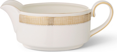 VERA WANG @ WEDGWOOD Gilded Weave sauceboat