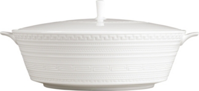 WEDGWOOD Intaglio covered vegetable dish
