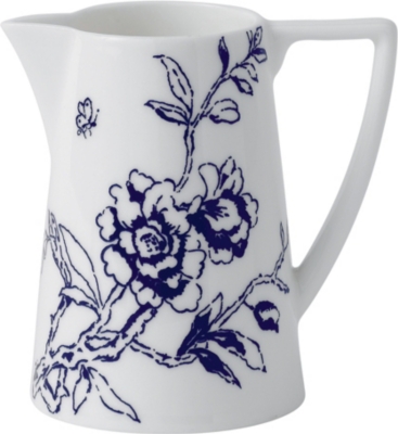 JASPER CONRAN @ WEDGWOOD Chinoiserie Blue cream jug 200ml
