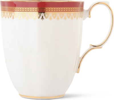 ROYAL ALBERT 1980 Holyrood mug