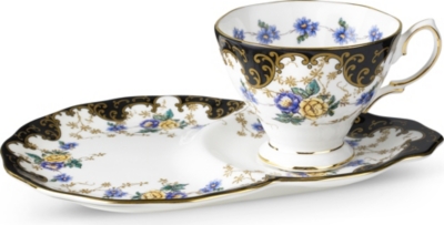 ROYAL ALBERT 1910 Duchess hostess set