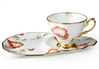 ROYAL ALBERT 1970 Poppy hostess set
