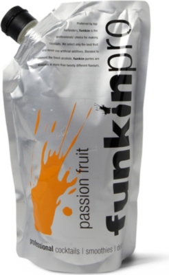 FUNKIN Passion Fruit cocktail pur&eacute;e 1000ml