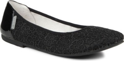 STEP2WO Broderie pumps 7-10 years