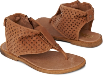 STEP2WO Punchiva sandals 6-10 years
