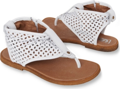 STEP2WO Punchiva sandals 6-10 years