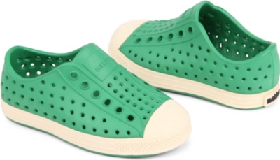 NATIVE Jefferson trainers 2-8 years