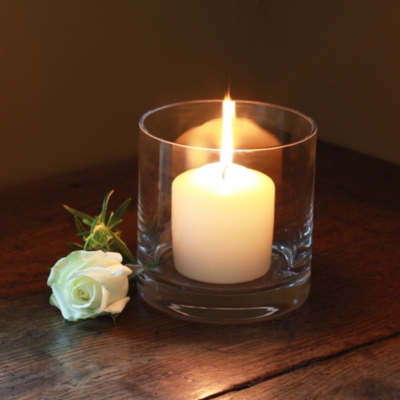 THE REAL FLOWER COMPANY Small hurricane lamp with candle