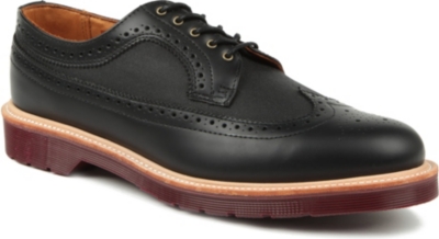 DR MARTENS Windsor long wing brogues