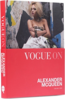 BOOKSHOP Vogue On: Alexander McQueen