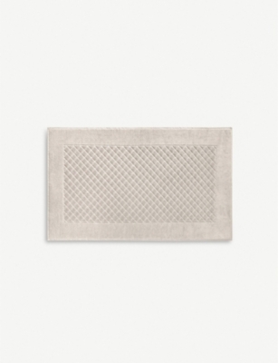 YVES DELORME Etoile square bath mat