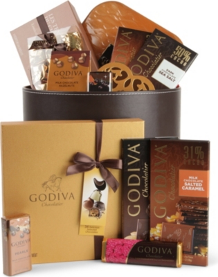 GODIVA Chocolate Heaven hamper