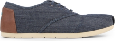 TOMS Cordones shoes