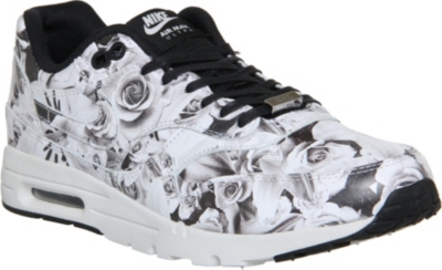 nike air max 1 store new york