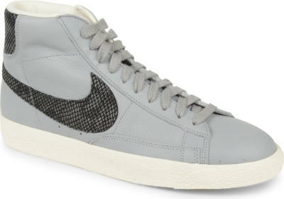 NIKE Blazer mid trainers