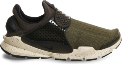 famous footwear nike shox