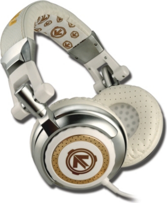 AERIAL7 TANK Platinum over ear headphones