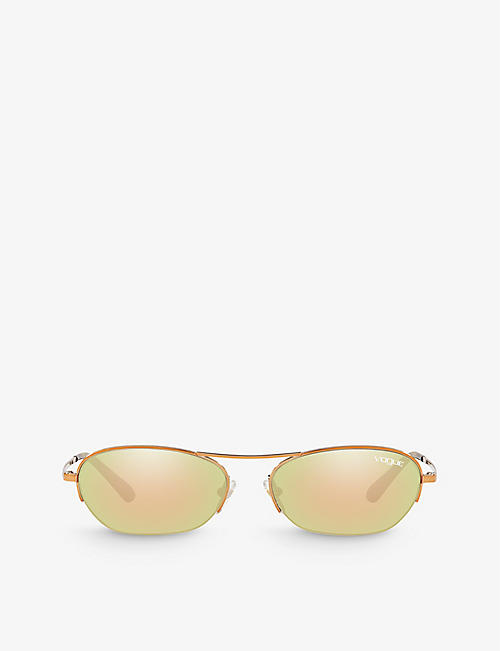 VOGUE: Oval sunglasses