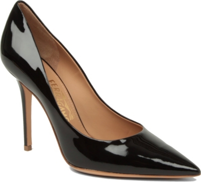 FERRAGAMO Susi patent leather courts