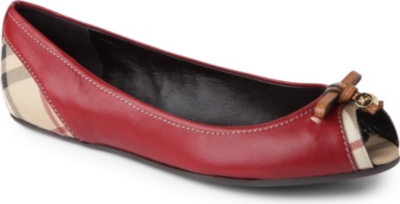 BURBERRY Haymarket Romsey leather peep-toe pumps