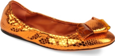 BURBERRY Surrey python-print pumps