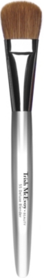TRISH MCEVOY Brush 55 Deluxe Blender