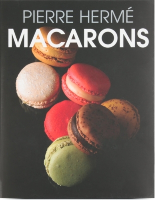 BOOKSHOP Macarons by Pierre Herme