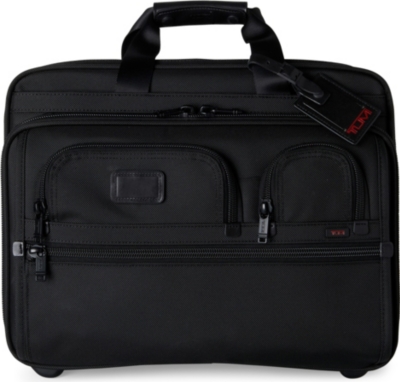 TUMI Deluxe Wheeled 17