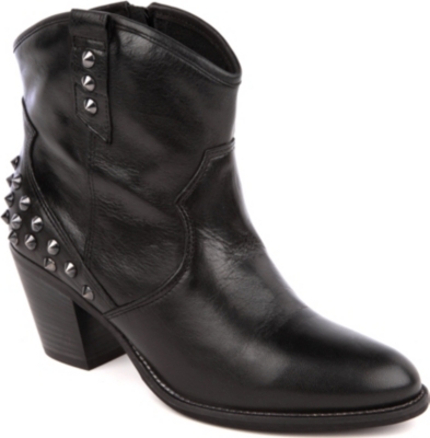 CARVELA Showdown leather ankle boots