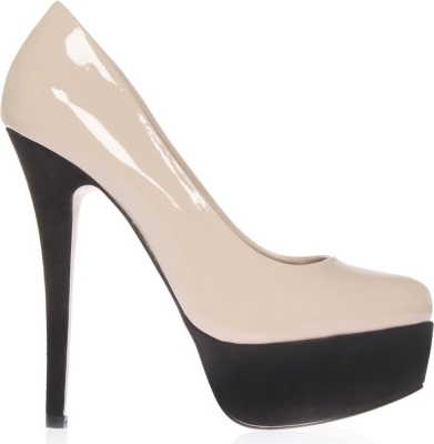 CARVELA Ayla patent courts
