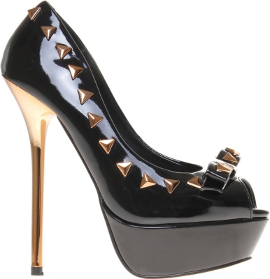 CARVELA Gwendolyn studded patent courts